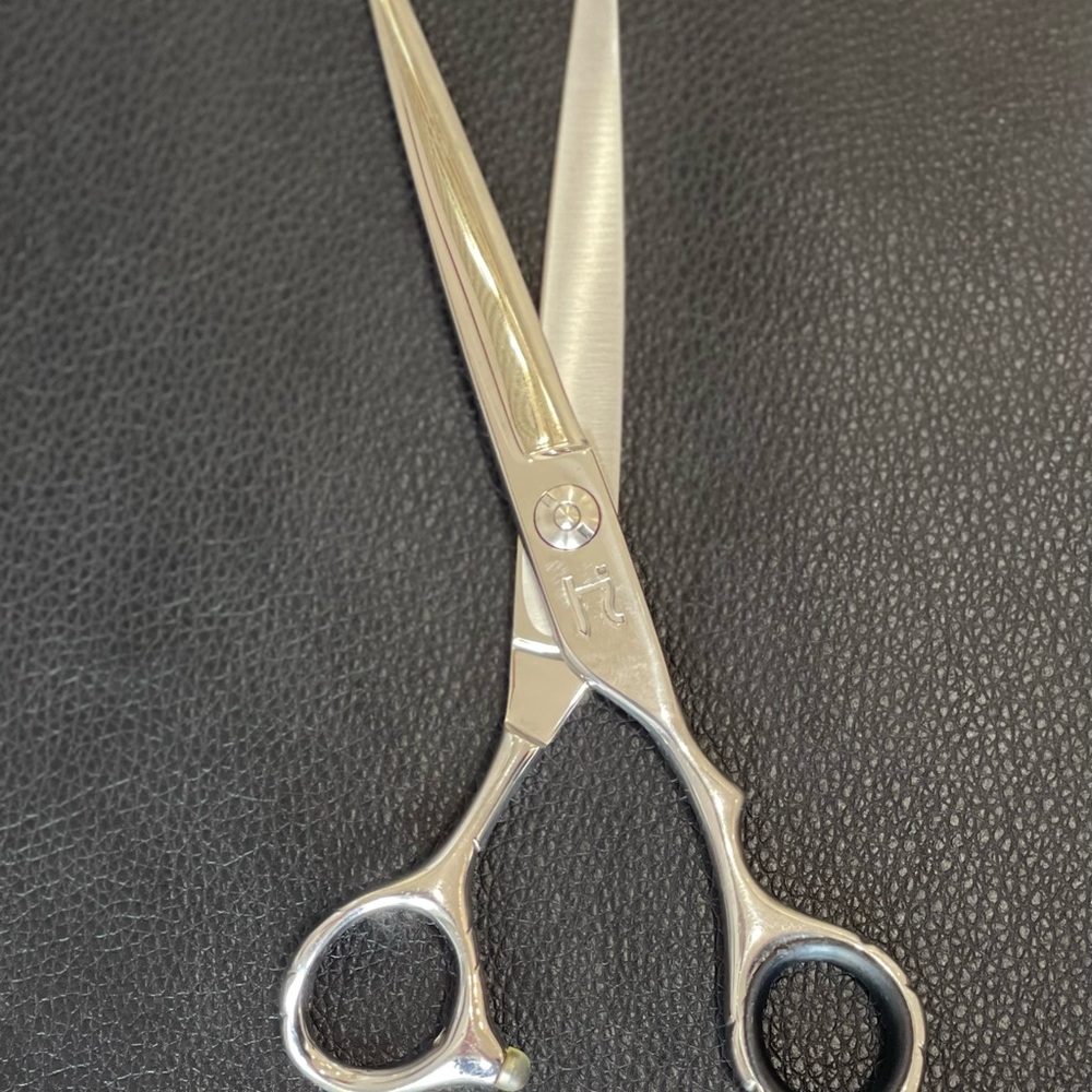 Like NEW Hanzo professional Menuki HH4 6.5 inch shears.